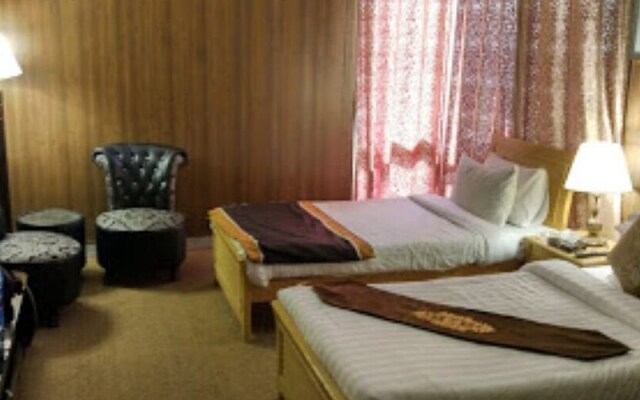 Lasani Continental Hotel Lahore