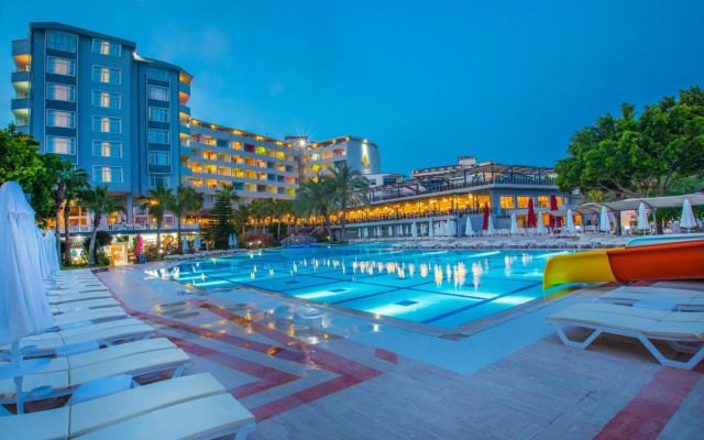 Meridia Beach Hotel