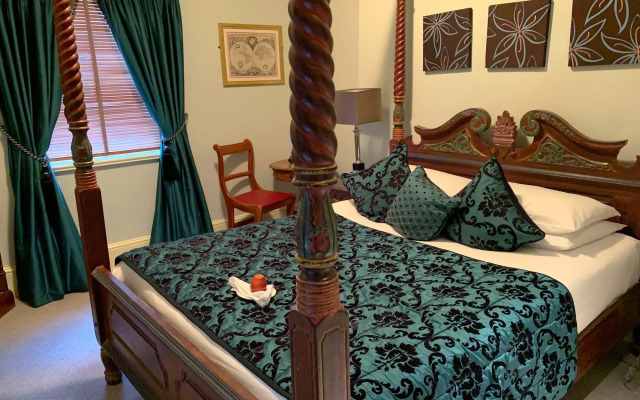 Twenty Nevern Square Hotel