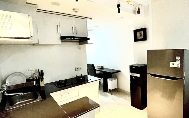 Suite Hotel Apartment Legian By JAdi