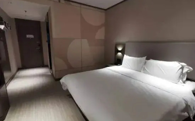 HanTing Hotel (Zibo High Tech Zone Lutai Avenue)