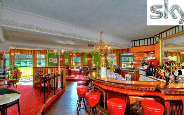 Luxurious Apartment With Swimming Pool in Matrei