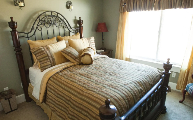 Bay Tree Manor