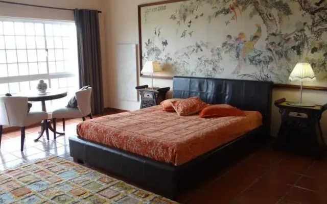 Tres Bandeiras Guest House B&B