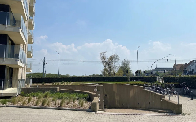 Apartment in Nieuwpoort With Terrace