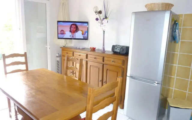 House With 2 Bedrooms in Argelès-sur-mer, With Wonderful Mountain View