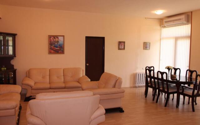 University Hotel Tsakhkadzor