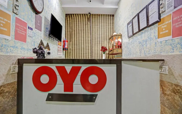 OYO Flagship 80533 Kashvi Palace