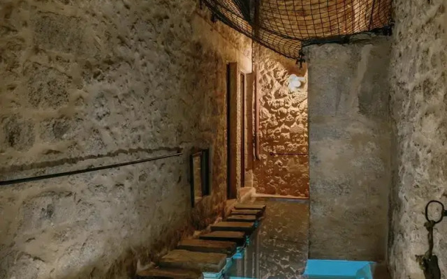 Amalen Suites Adults Only