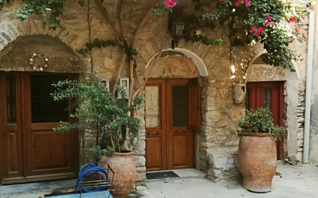 Mesta Mastic