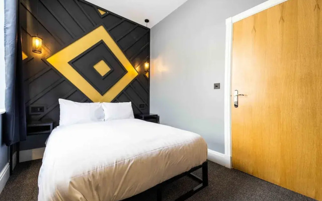 The Luxury Penthouse by Sasco Apartments