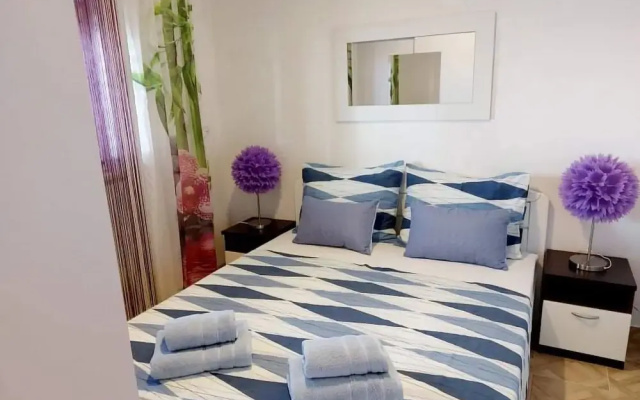 Stunning Home in Postira With Wifi and 2 Bedrooms
