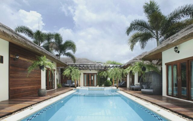 8 Villas Hua Hin