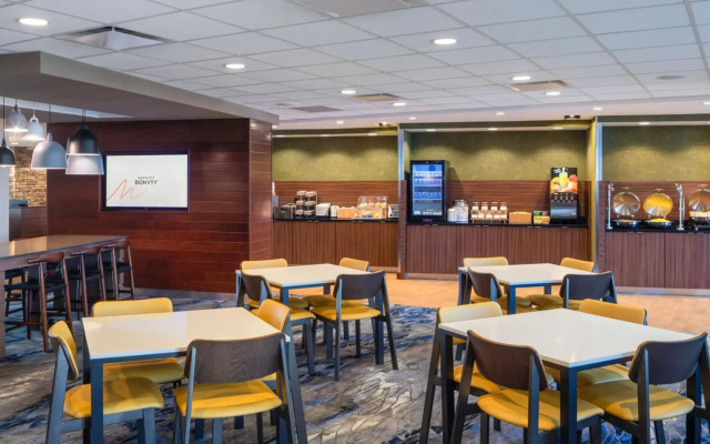 Fairfield Inn and Suites by Marriott Chillicothe