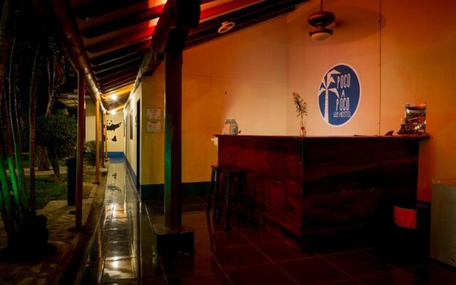 Poco a Poco Hostel