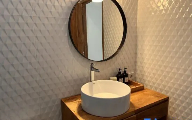 Beautiful Villa 128-F 2BR Seminyak - Private Pool — 2-star hotel in Kerobokan Kelod