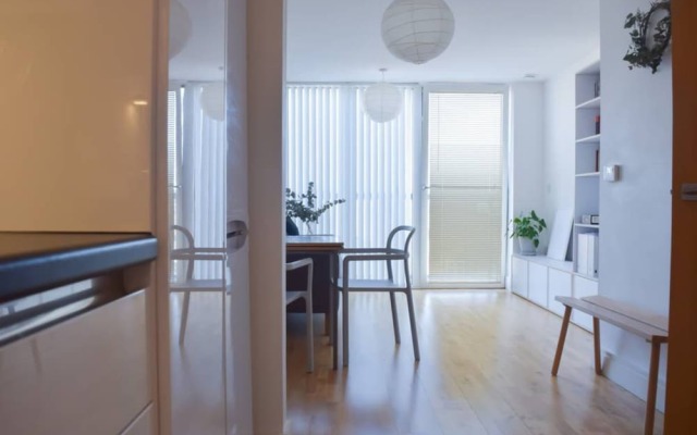 Modern 1 Bedroom Apartment in Greenwich