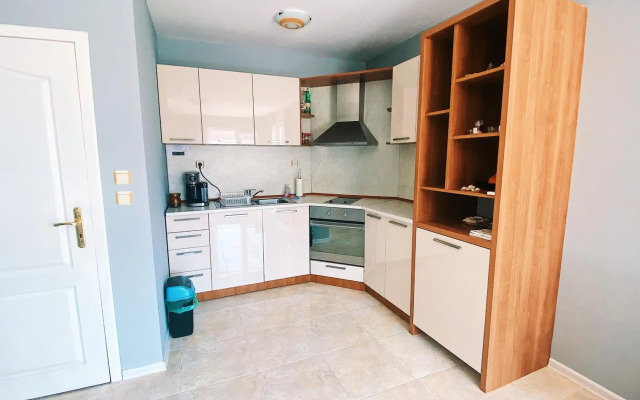 25m FROM THE BEACH!! Luxury Sea Paradise Apartment