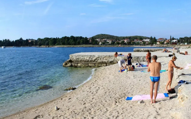 Apartments with a parking space Rovinjsko Selo, Rovinj - 14514