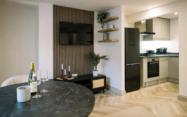 Sun St Apartment 2