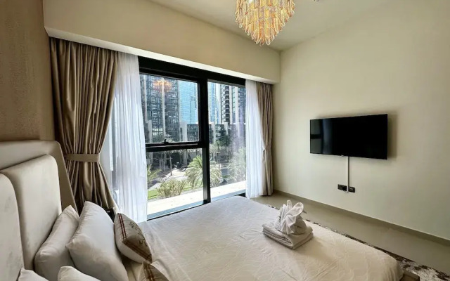 LuxBnB Dubai Opera Act-1 Boulevard Views