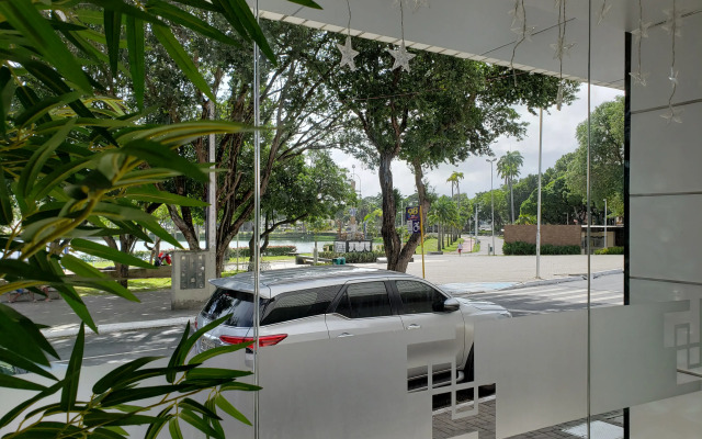 Lagoa Park Hotel