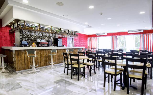 Beautiful apartment in Benalmadena with balcony