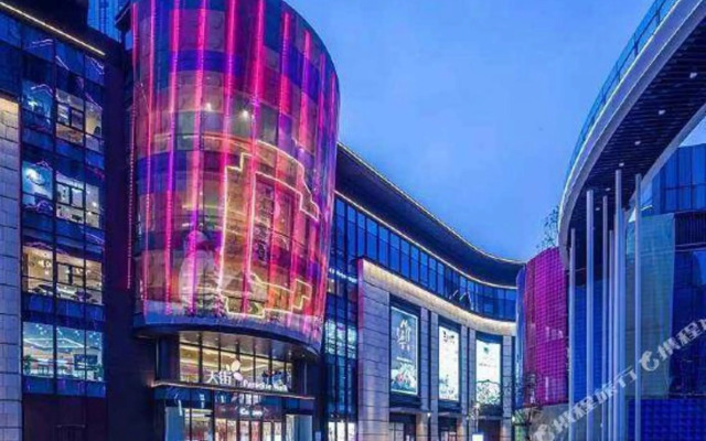 Chongqing Yaju Apartment