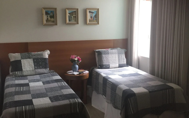 Vilage Bed & Breakfast