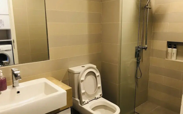 One Bukit Ceylon by Roomy