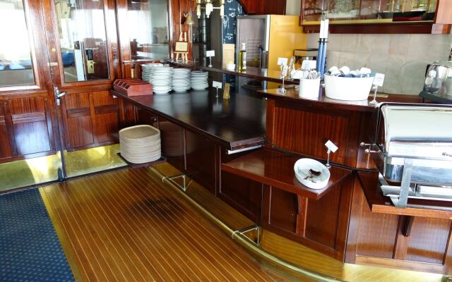 Hotell City