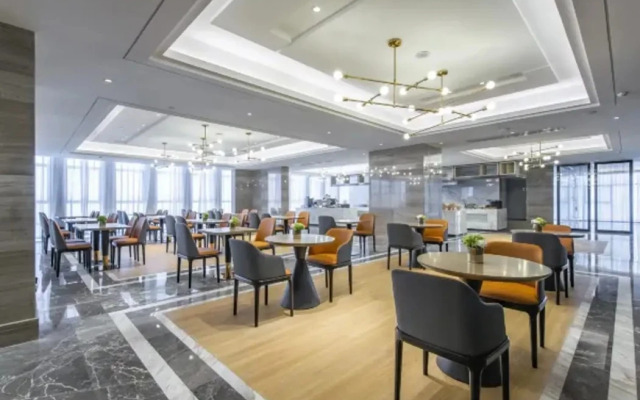 Kyriad Marvelous Hotel(Huizhou Boluo Yuanzhou)