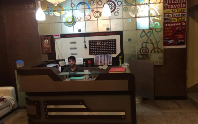 Hotel Uttam Palace