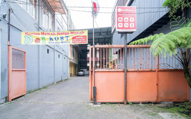 OYO 1293 Dei Residence Arjosari