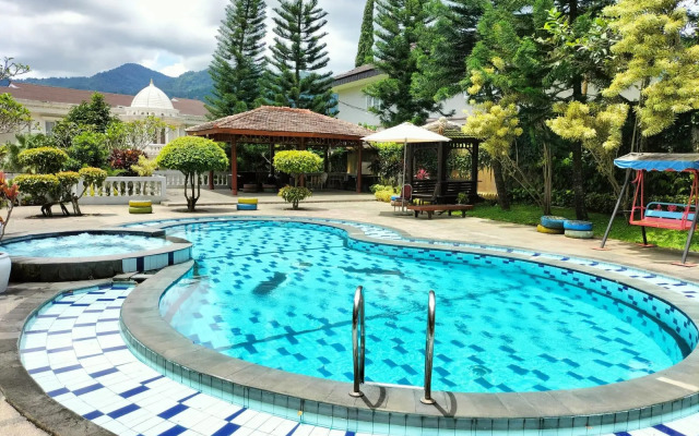 Rizen Premiere Hotel