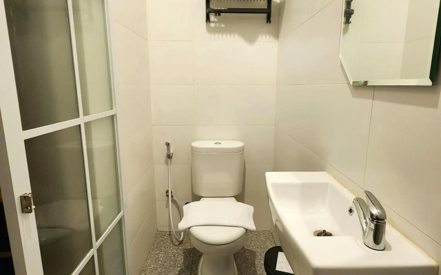 Mimaru Hotel Jakarta Mangga Besar – Bathroom – Jakarta