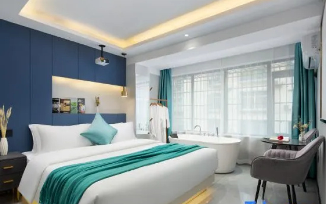 Changsha Yuemu Xingchen Homestay (Changsha Wu Yi Square IFS Guojin Center)