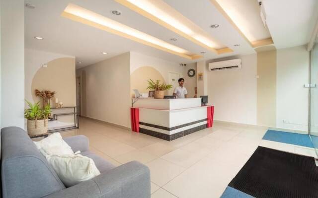 Swing and Pillows at PJ SS2