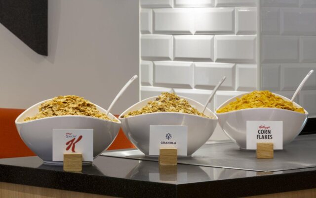 Holiday Inn Express - Edinburgh City Centre by IHG