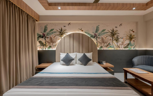 Hotel Highway King