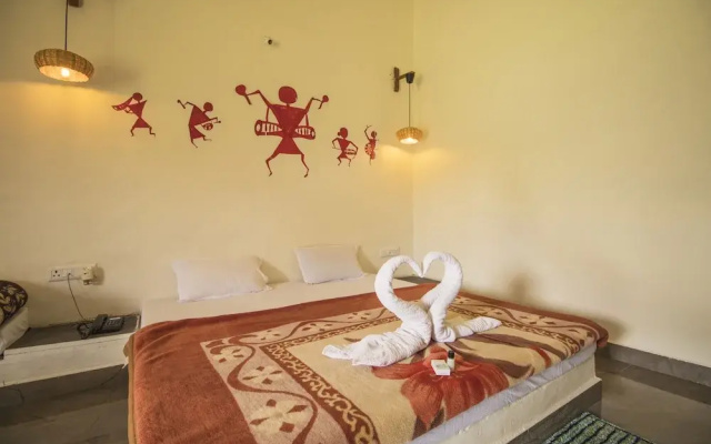WOW STAYZ2 Pachmarhi Foothill Cottages