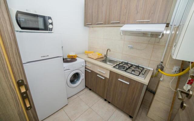 Summerland Sea View Apartment