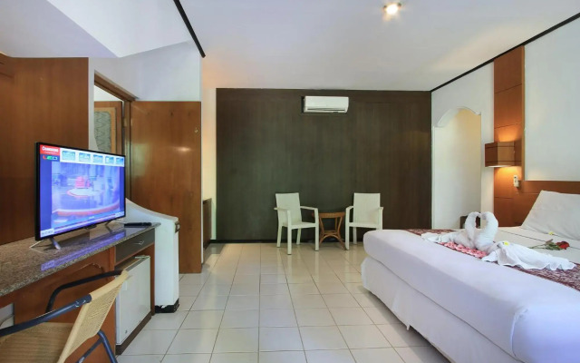 Puri Naga Beachfront Cottages