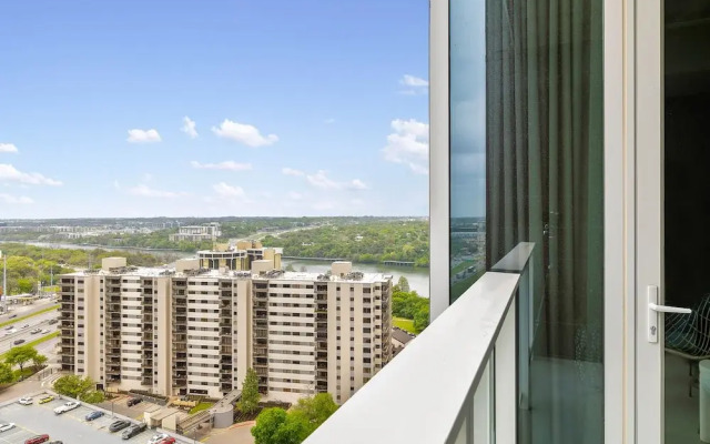 Luxe Condo in Downtown Austin
