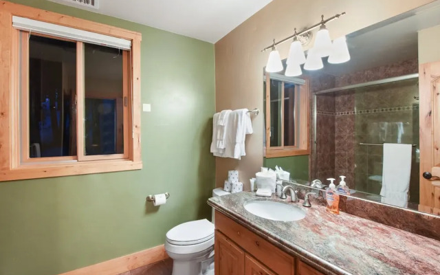 Skislope Sanctuary Close to Outdoor Activities