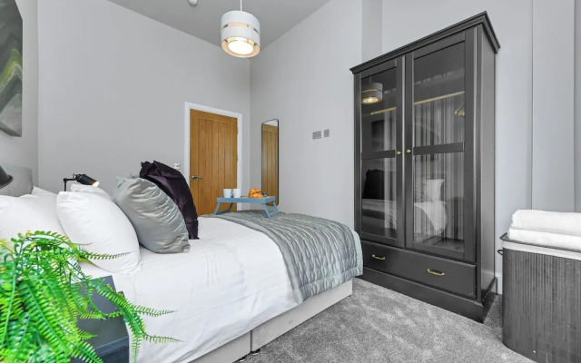 Market Street Apartment 3A Flat 2