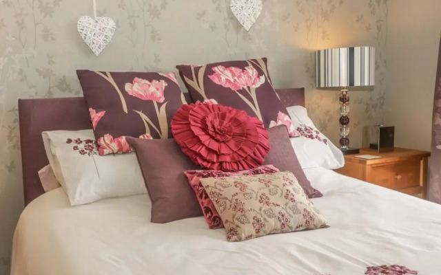 Bulmer Farm Lodge
