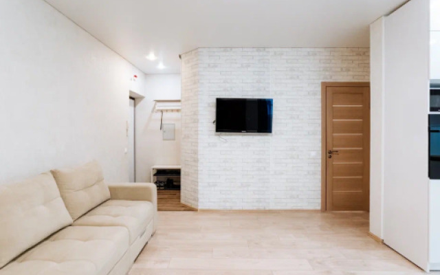 Квартирный Вопрос на улице Рудольфа Нуреева 10