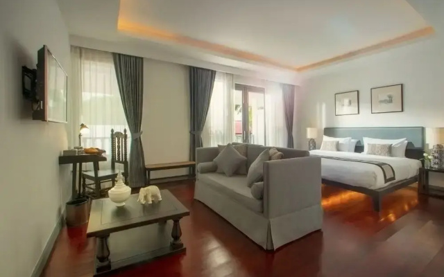 Souphattra Hotel