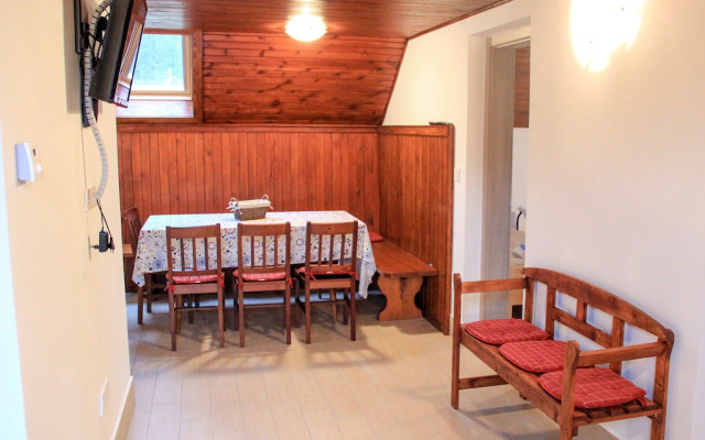 Charming Apartment in Bohinjska Bistrica with Barbecue
